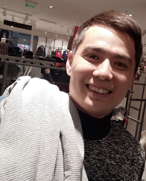  24144079  Alimzhan, 30 ,    