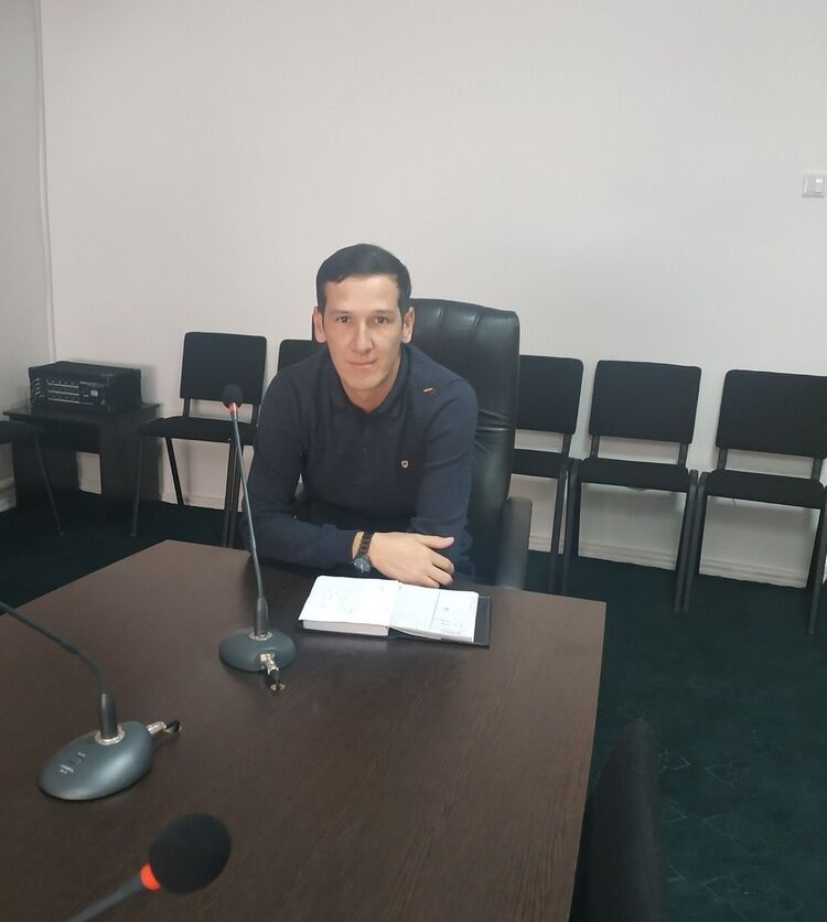  16854709  Farruh, 39 ,    