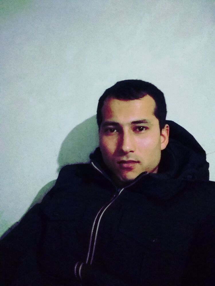  ,   Misha, 29 ,   ,   
