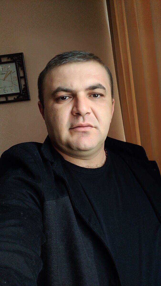  ,   Zuzu, 38 ,   ,   , c 