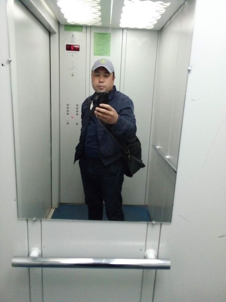  52817849  , 40 ,    