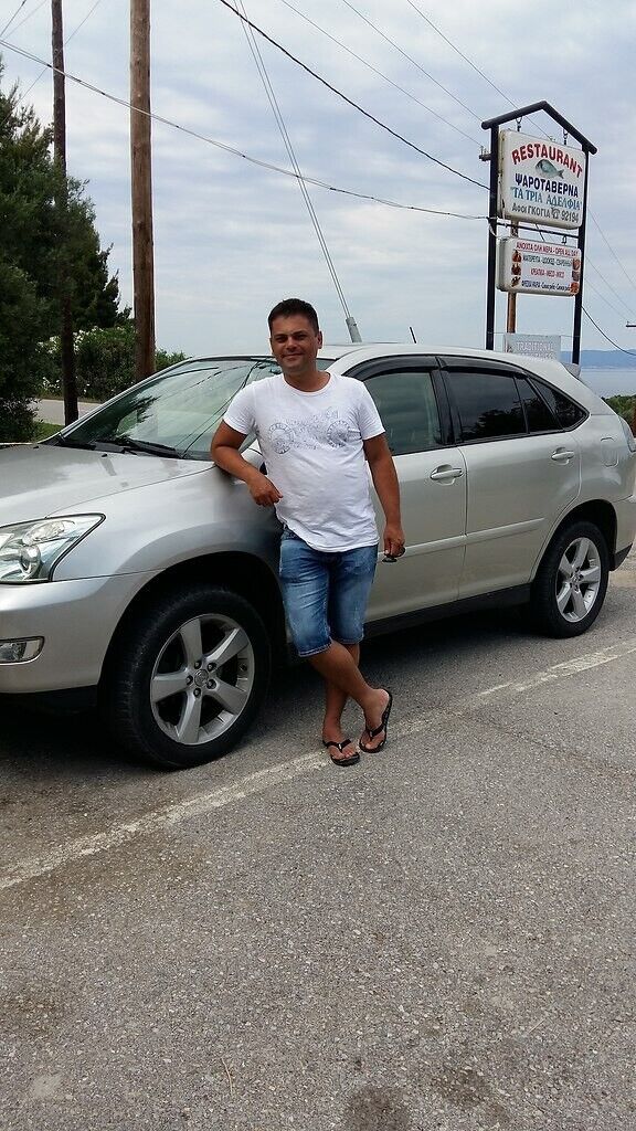  ,   Alex, 46 ,   , 