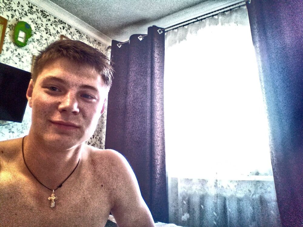  53537409  Artem, 26 ,    