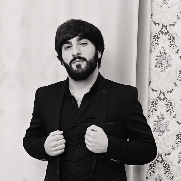  ,   Serge, 25 ,   ,   