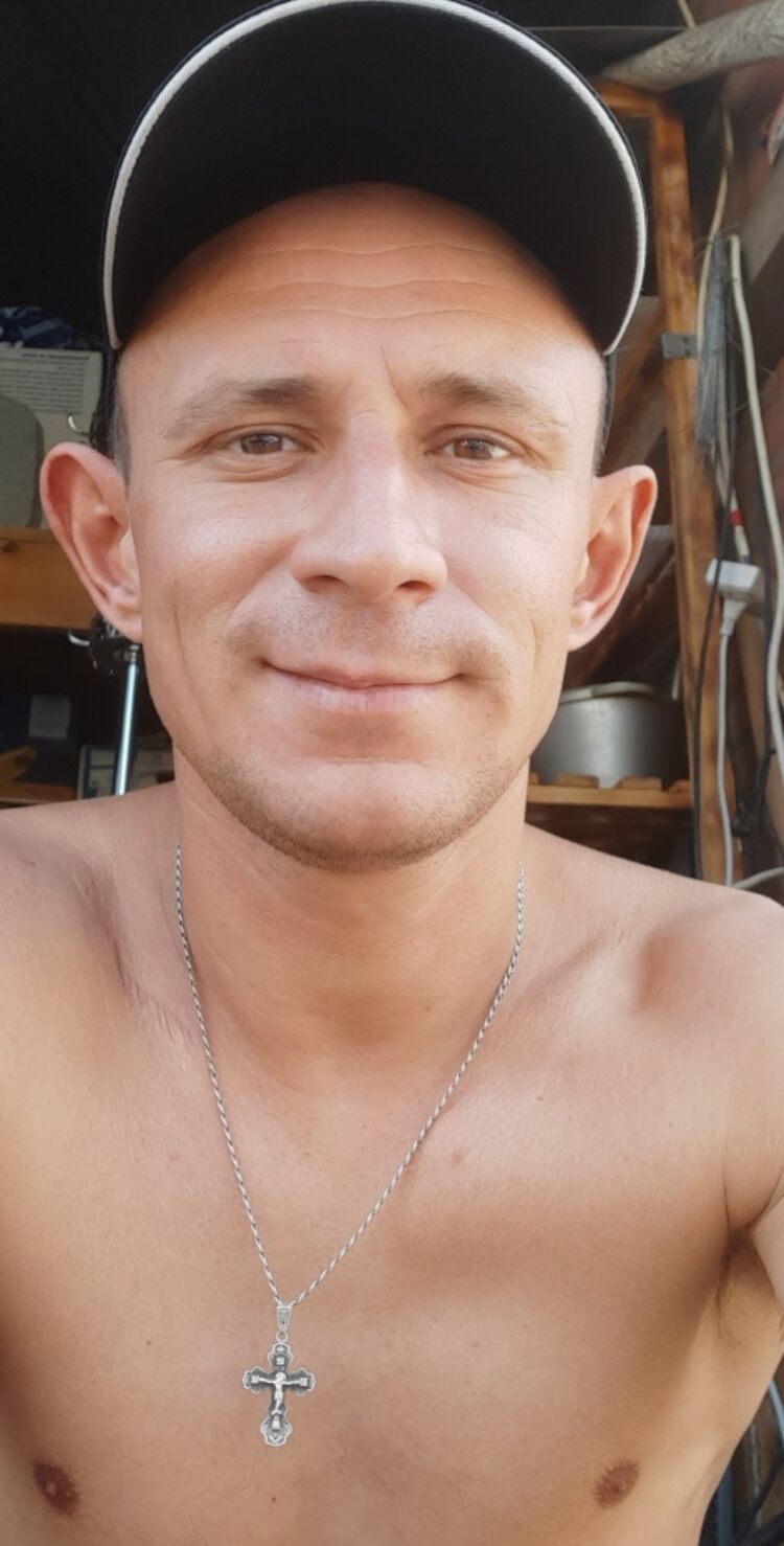  28881069  , 35 ,    