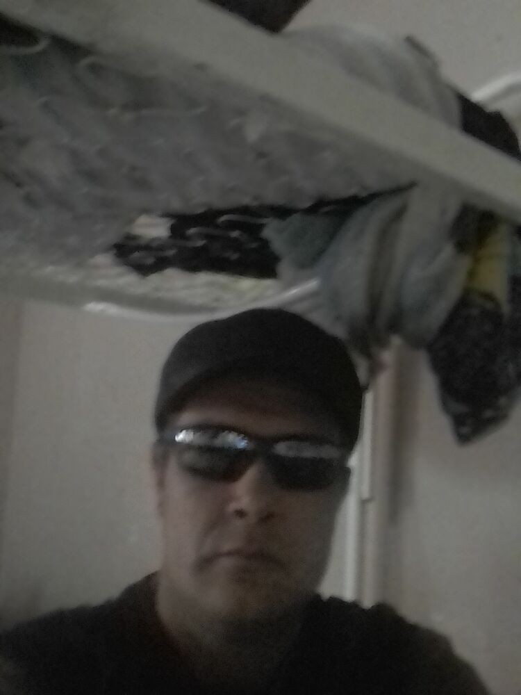  18193359  Pawel, 43 ,    