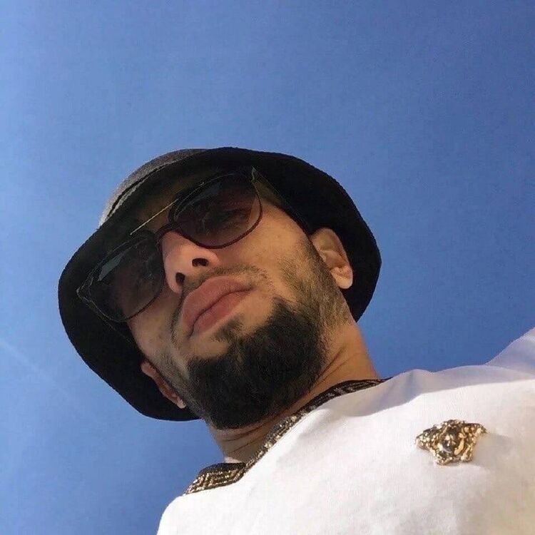  53906739  Said, 27 ,    