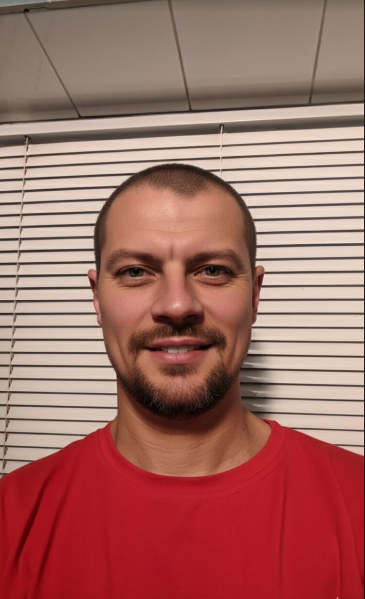  54217869  Ivan, 40 ,    