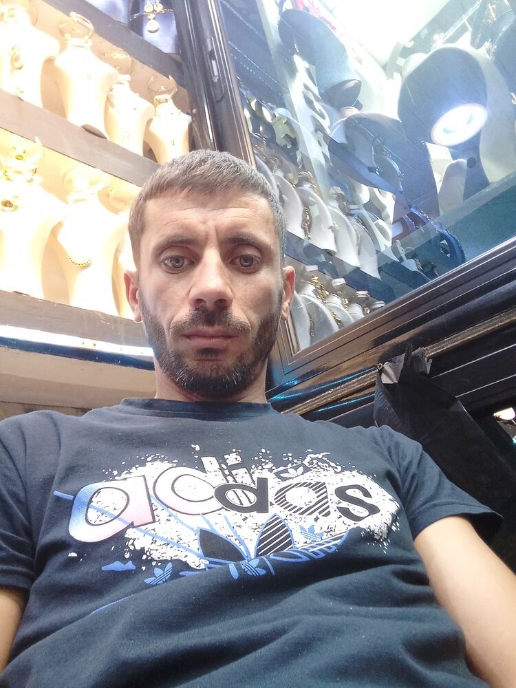  47675609  Moh milano, 35 ,    Algiers
