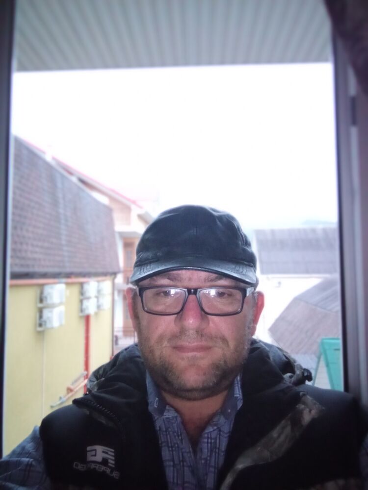  ,   Serkan, 45 ,   c 