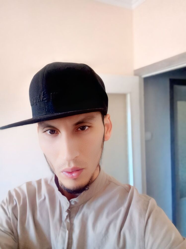  54286959  Ziyod, 33 ,    