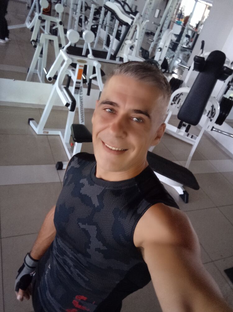  33446479  , 45 ,    