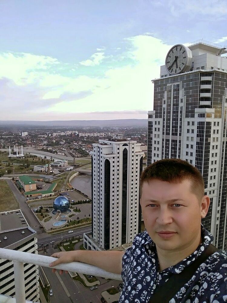 ,   Alexander, 39 ,   ,   , 