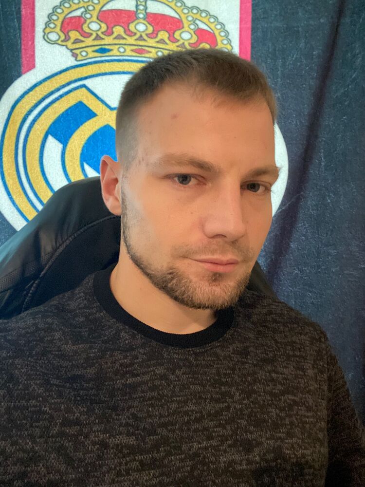  54393929  , 28 ,    -