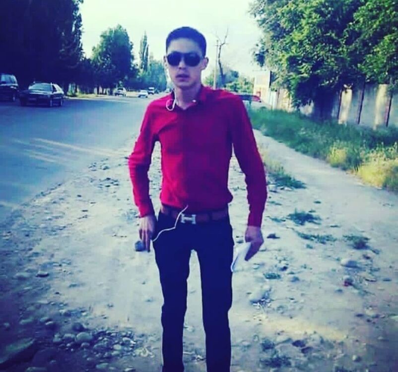  ,   Akyl, 35 ,   ,   