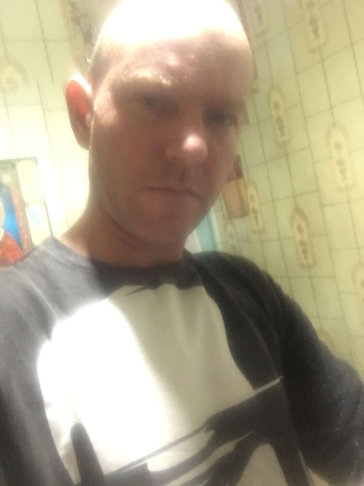  25018789  , 42 ,    