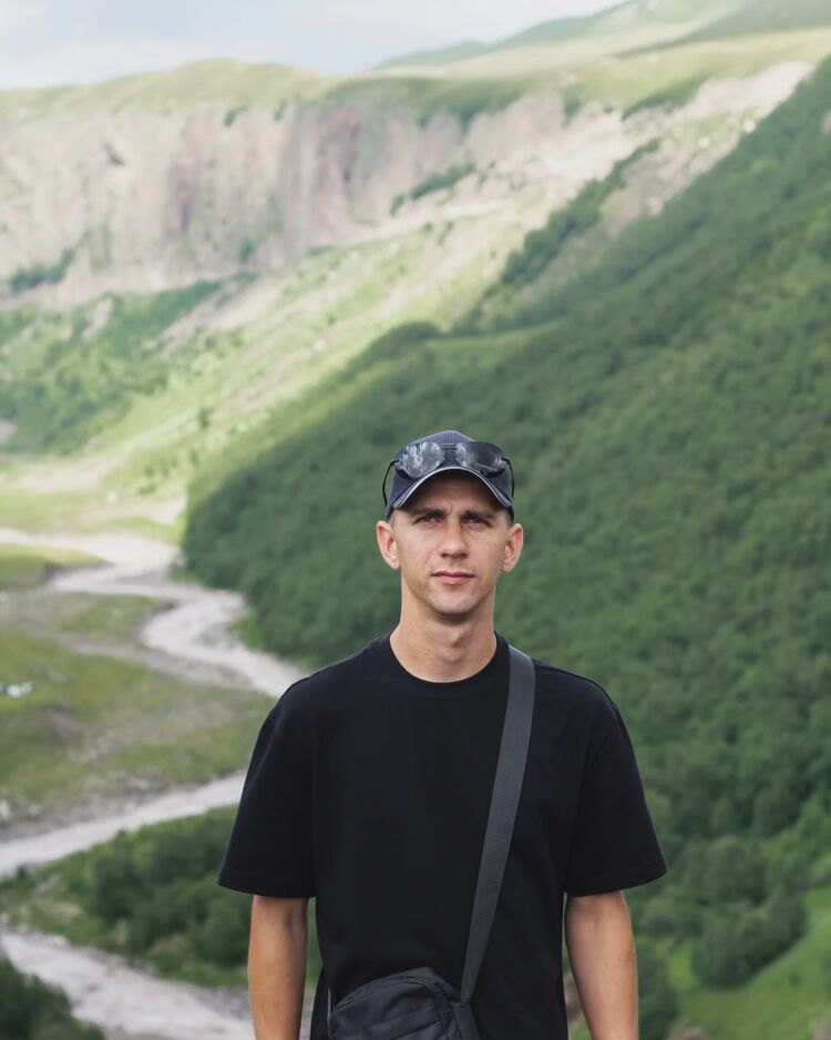  53292479  , 23 ,    --