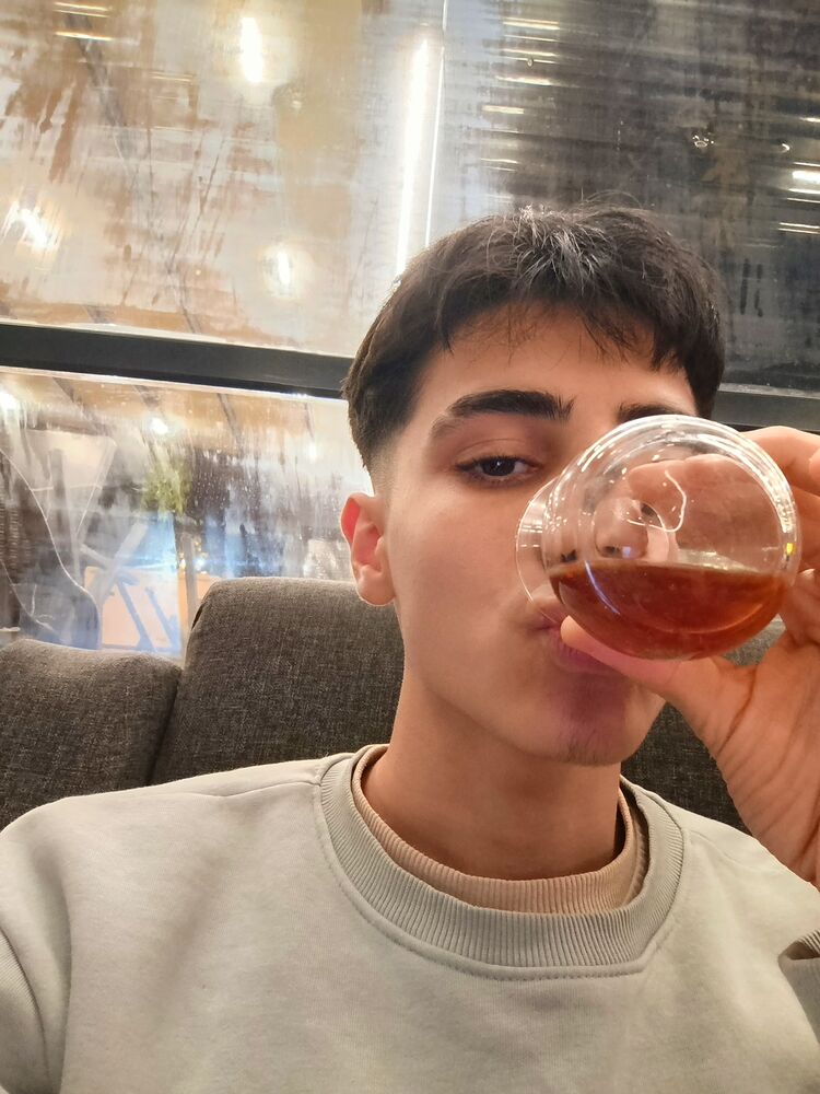  ,   Ardavercetti, 21 ,   ,   