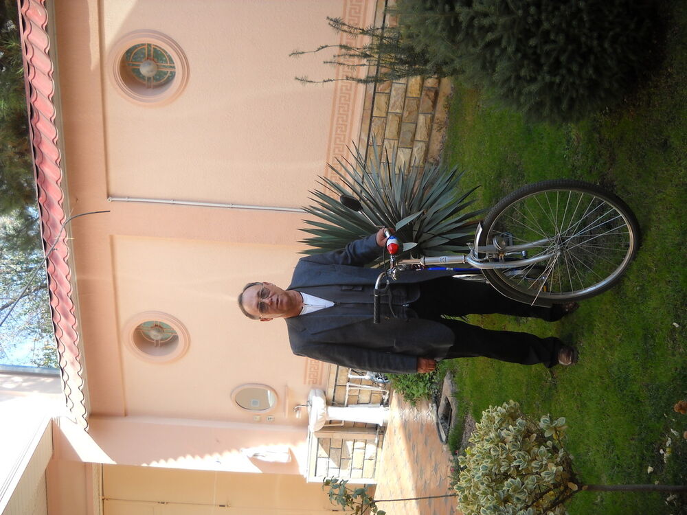  4124649  Farid, 75 ,    
