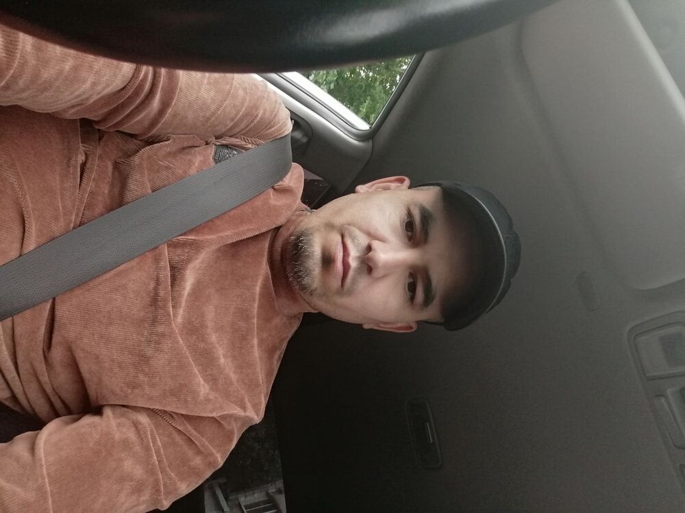  36784469  Ali, 38 ,    