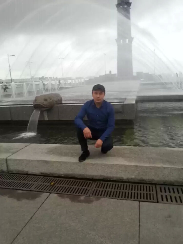  -,   Nizomiddin, 32 ,   ,   , c 