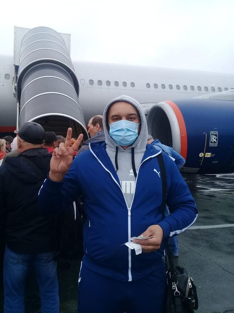 ���� 40214449 ������� �����, 42 ����, ���� ���������� � �������-��-����