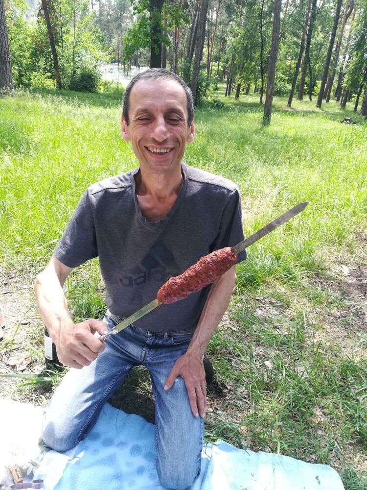  17934699  Zaali, 60 ,    