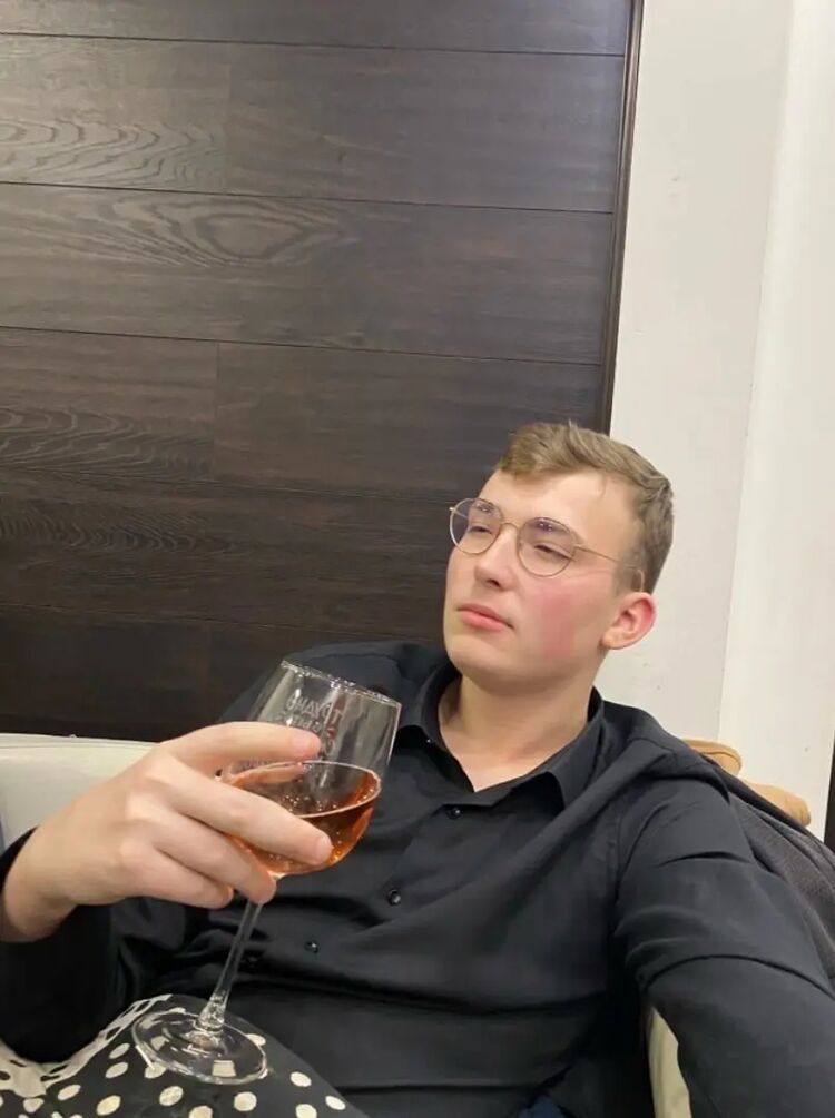  ,   , 24 ,   ,   
