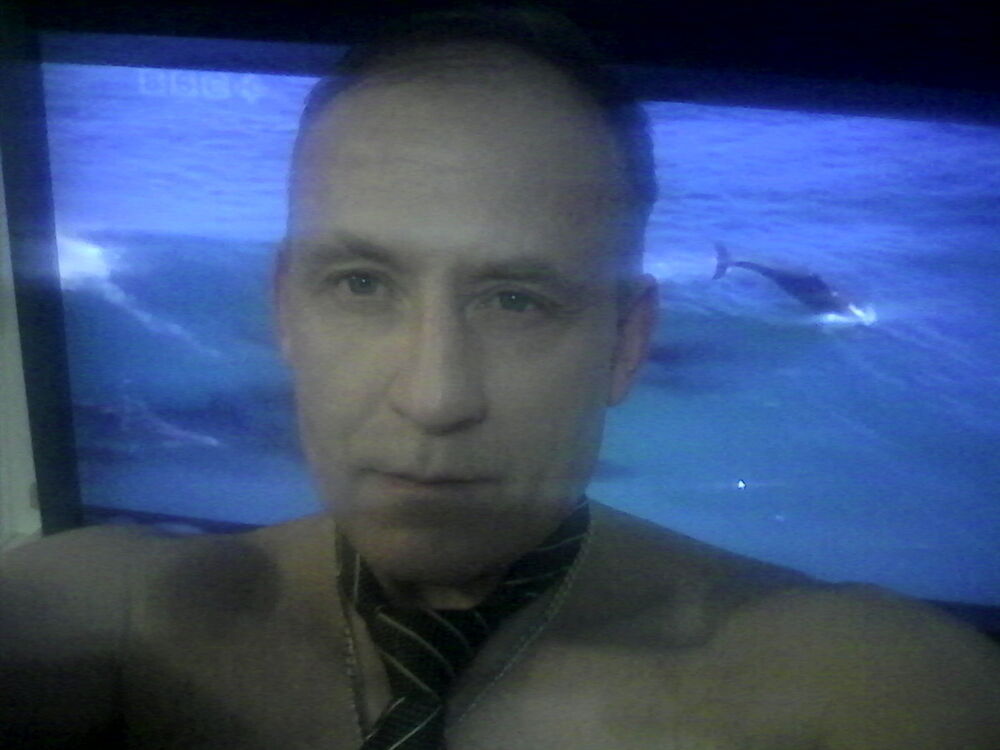  9311339  MAIKL, 54 ,    