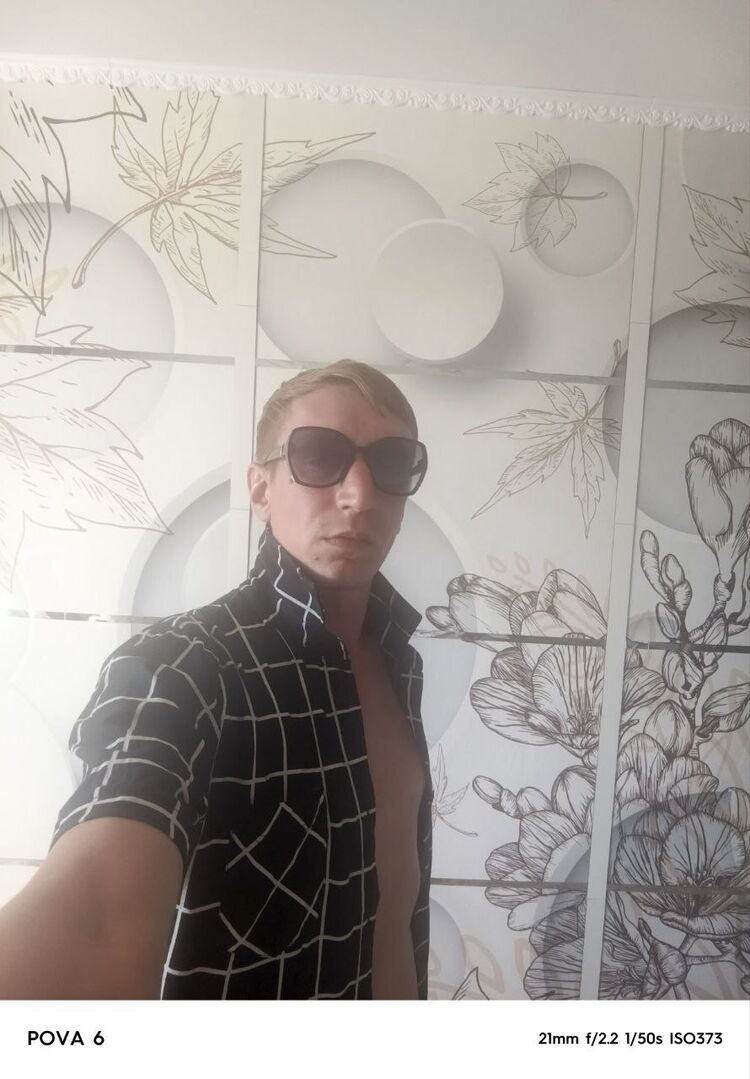  52509649  Alexandr, 37 ,    