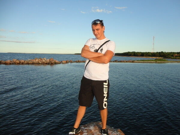  ,   Jevgeni, 38 ,   ,   , c 