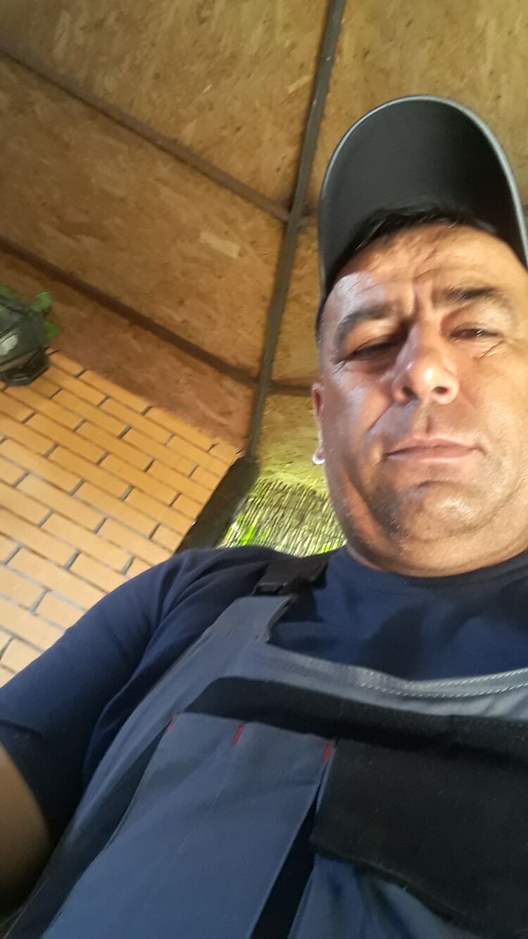  24073829  , 50 ,    