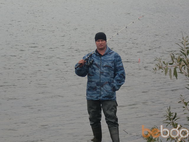  ,   Cergei, 39 ,  
