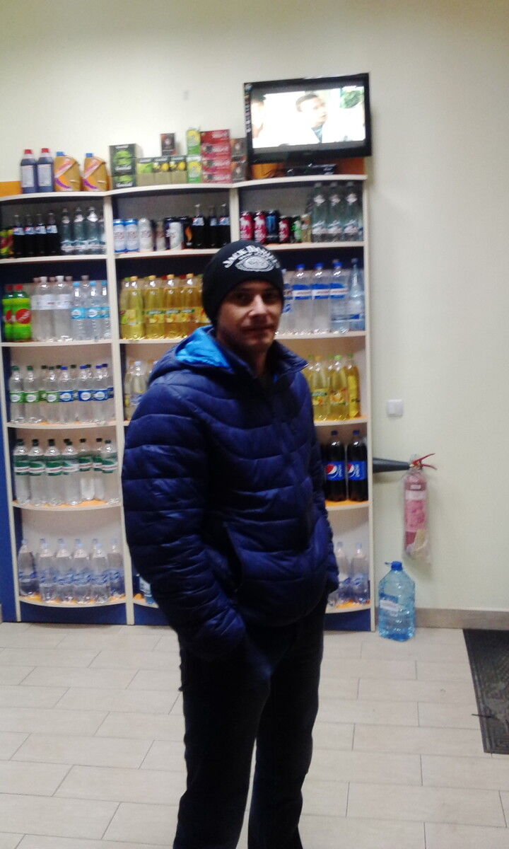  ,   Andrei, 36 ,   ,   , c 
