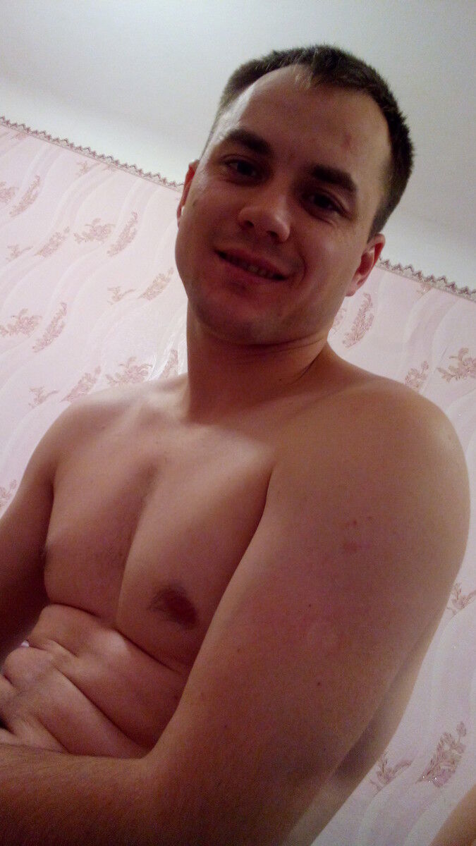  5466109  Oleg, 35 ,    