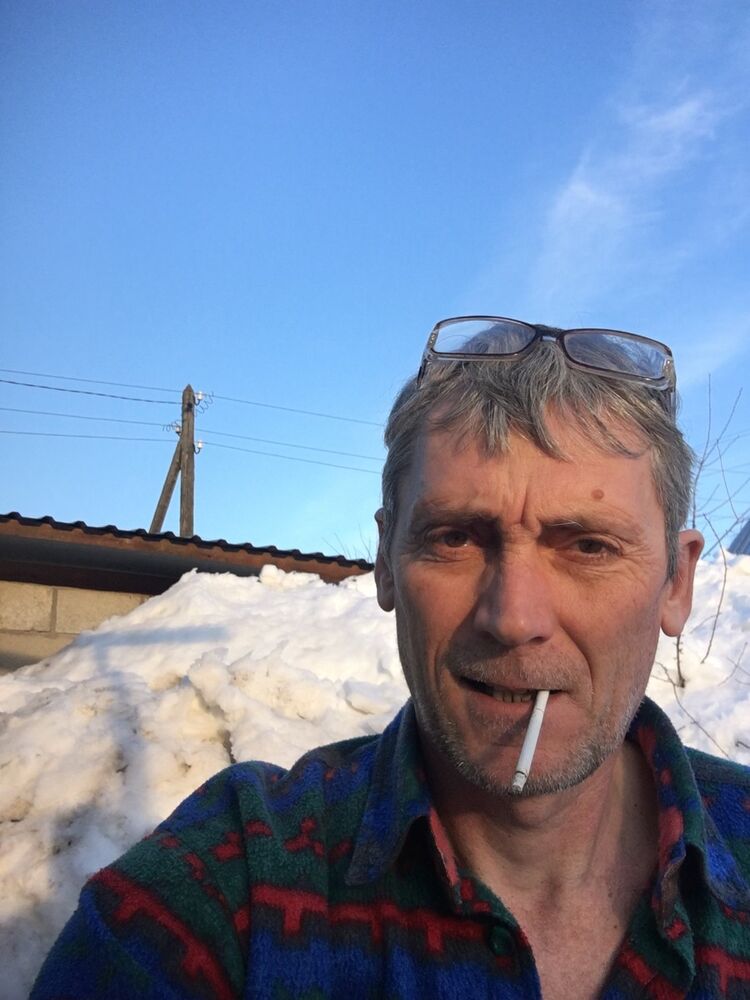  13589639  Igor, 56 ,    