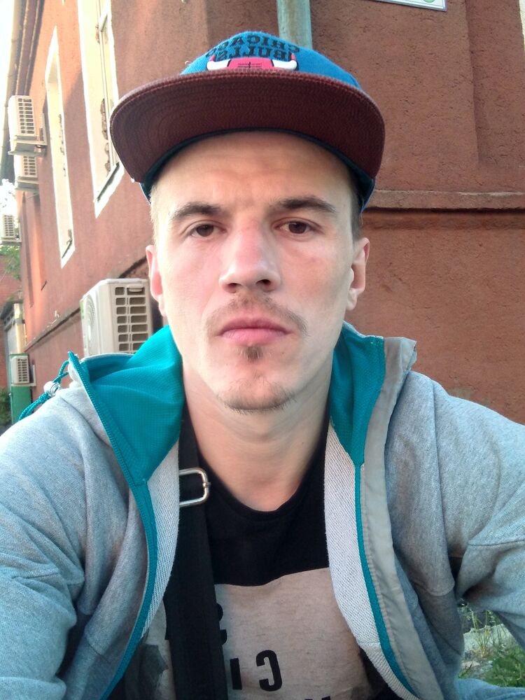  -,   Samir, 34 ,   ,   