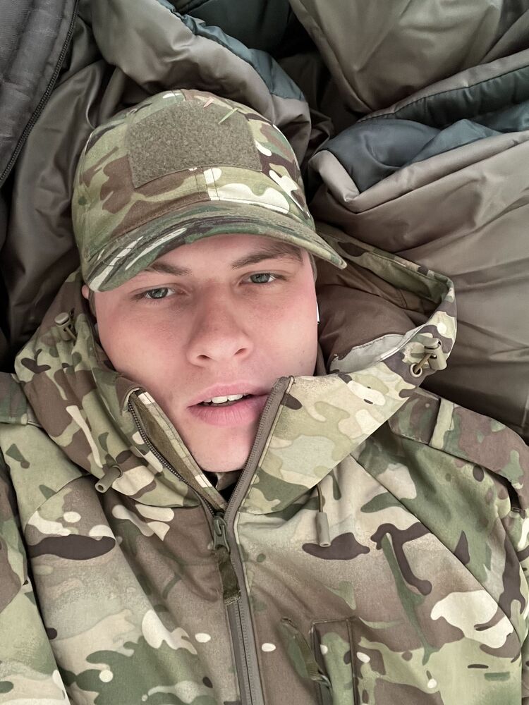 42592529  , 26 ,    