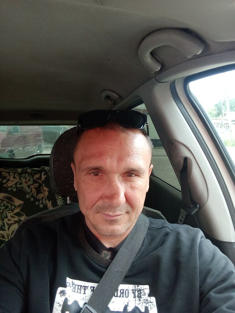  44327729  , 47 ,    