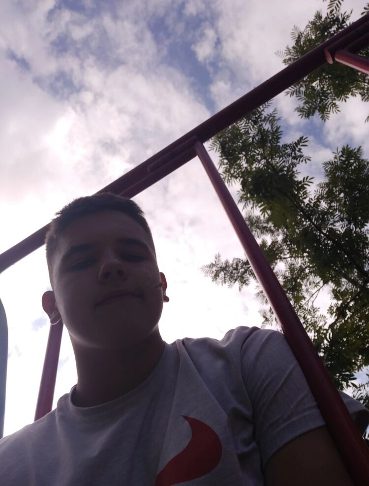  32533389  , 21 ,    