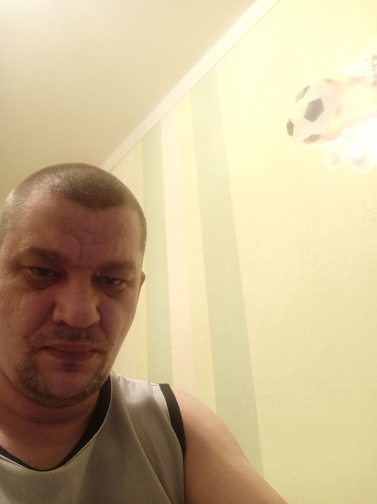  47825499  , 40 ,    