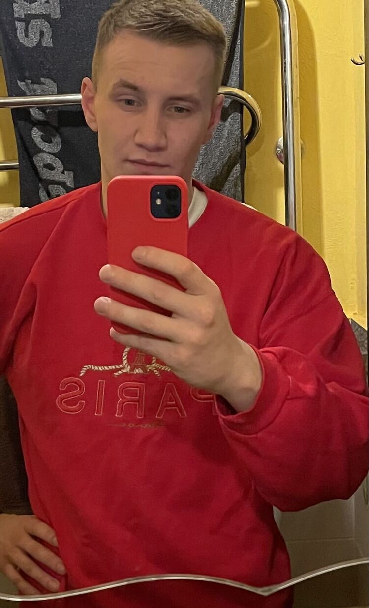  28018189  , 27 ,    