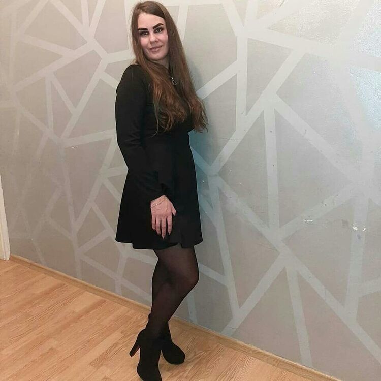  51766979  Darya, 34 ,    