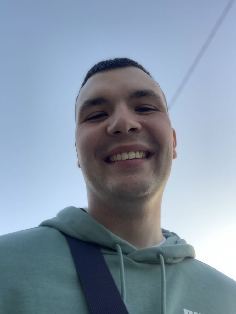  48649579  , 24 ,    