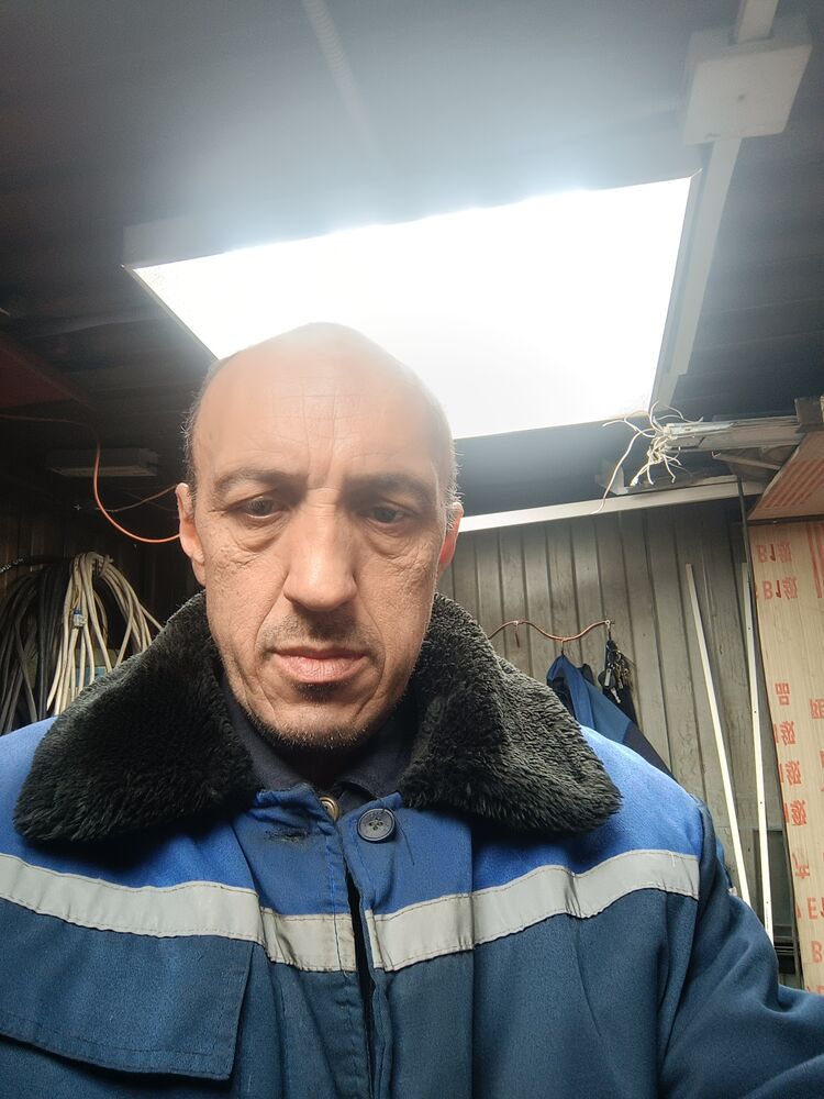  41225829  , 53 ,    
