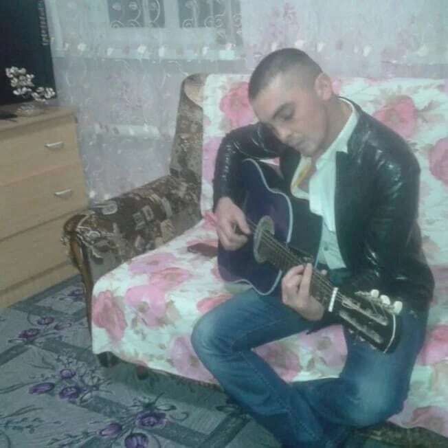  49657329  , 36 ,    