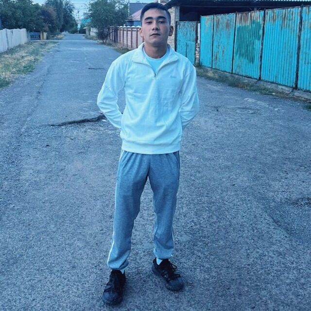  ,   Dass, 24 ,   ,   