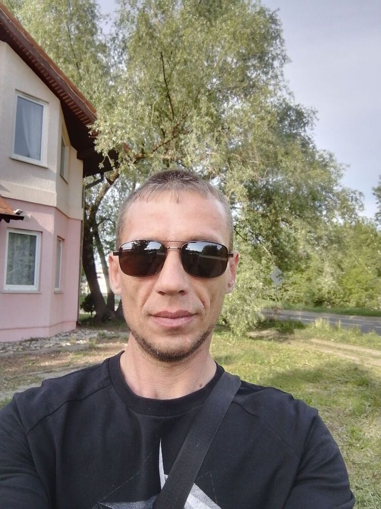  34612429  Igor, 41 ,    