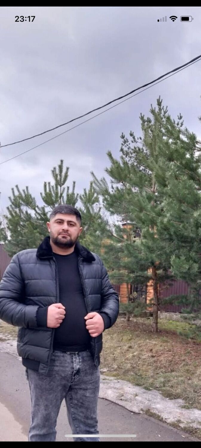  ,   Hovo, 34 ,   ,   
