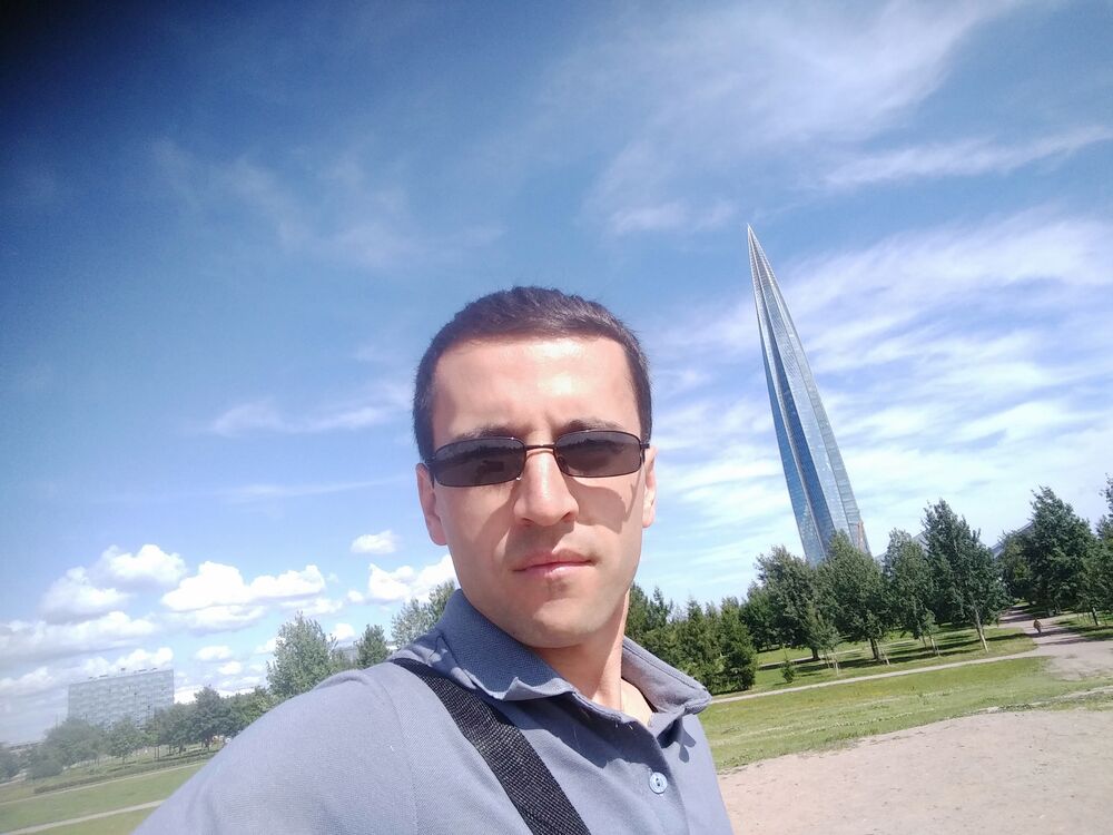  38743759  Mardon, 27 ,    -